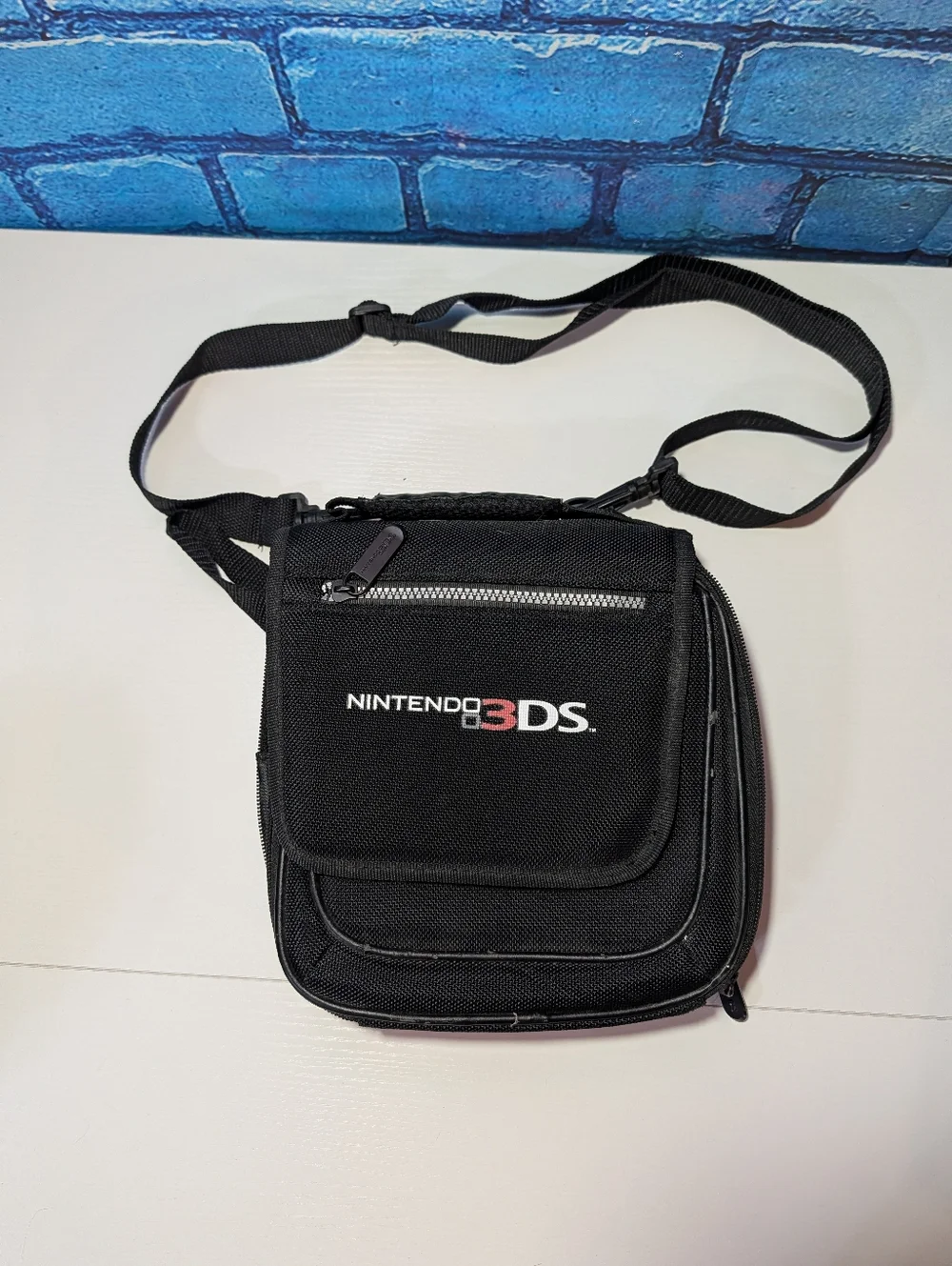 Official Nintendo 3DS Black Padded Carrying Case Travel Game Bag with Strap